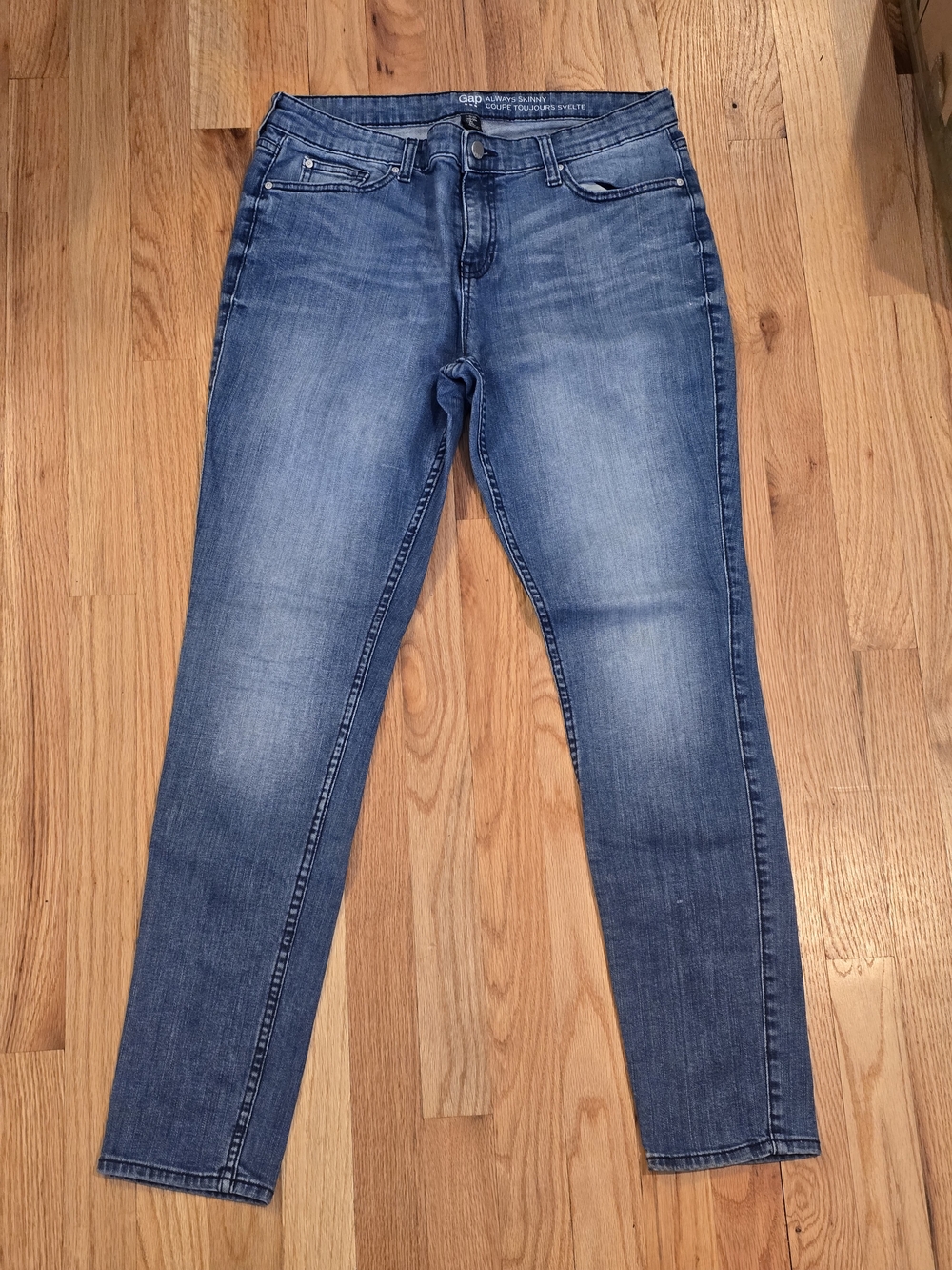 GAP Women's Medium Blue Skinny Jeans